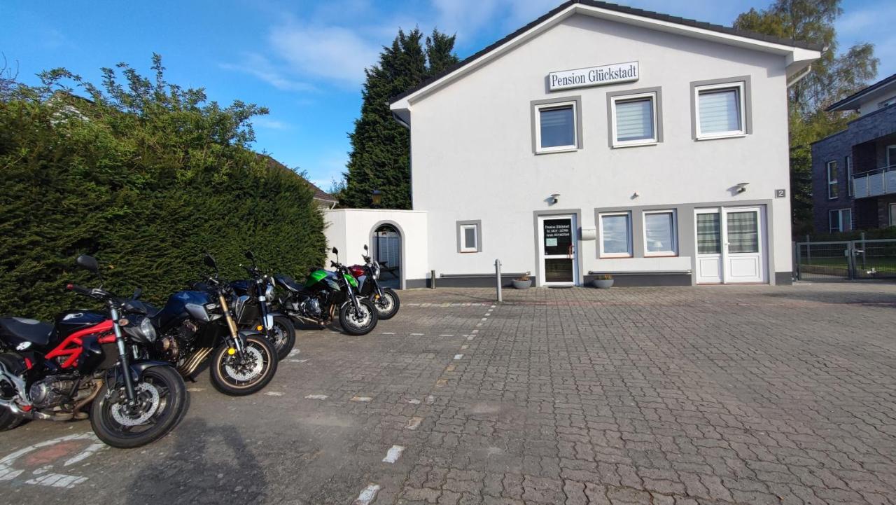 Pension Glueckstadt Exterior photo